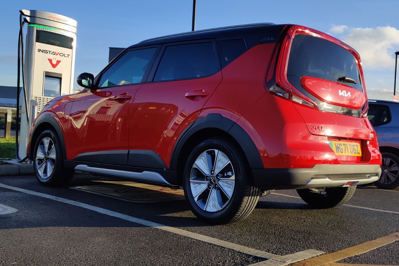 electric vehicle charging stations in Medway